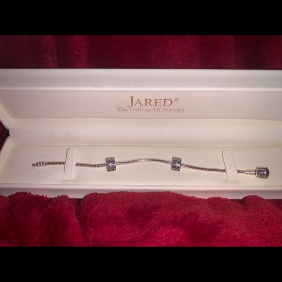 PANDORA Moments Bracelet with Rose Clasp - Picture 2 of 4